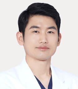 Dr.  Choi DongWook