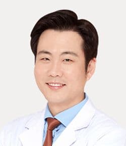 Dr. Lee JeYoung