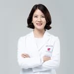 Dr. Moon Yoojin