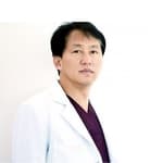 Dr. Lee Yeongsu