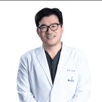 Dr. Lee Yoonhyuk