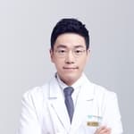 Dr. Lee Yungwoo