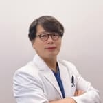 Dr. Son Gyucheol
