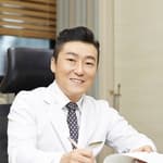 Dr. Yoo Seungwon