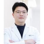 Dr. Kim Uijong