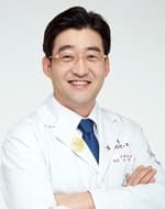 Dr. Lee Seokjun