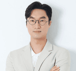 Dr. Kang Daewon