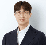 Dr. Yoon Youngtaek